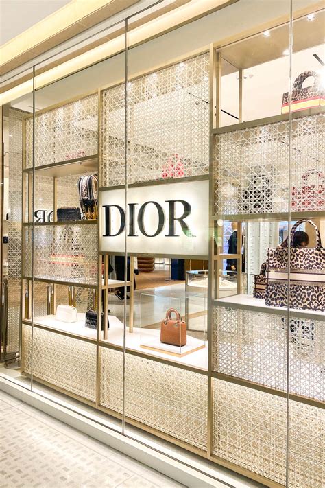 dior paris outlet|dior outlet in paris.